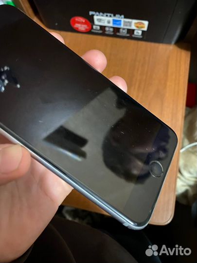 iPhone 6S Plus, 64 ГБ