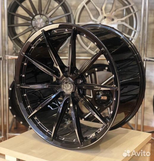 Кованые диски GT Forged R22 на BMW X5 X6 X7