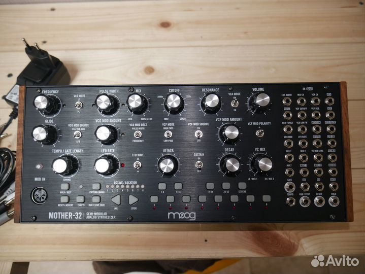 Moog Mother 32 Синтезатор Ай-Шефф