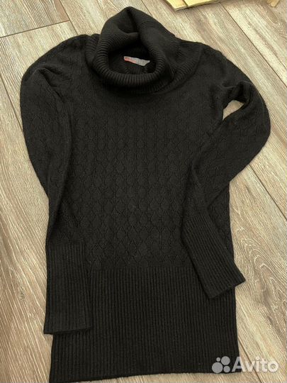Свитер длинный S с горлом