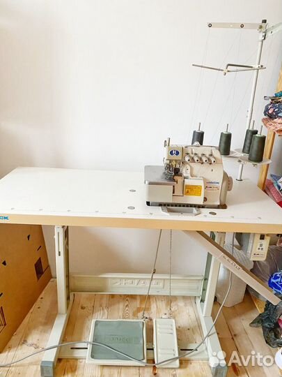 Оверлок jack для швейной машины