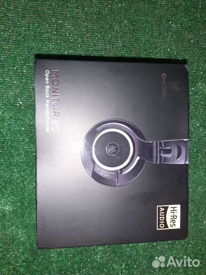 Профессиональные студийные наушники