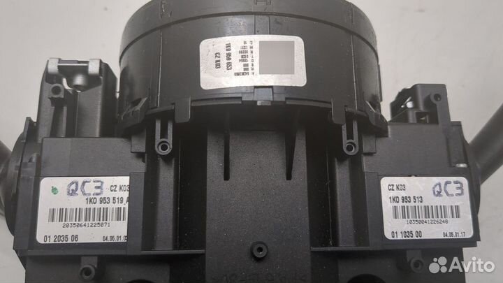 Переключатель поворотов и дворников Skoda Octavia