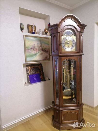 Часы напольные hermle