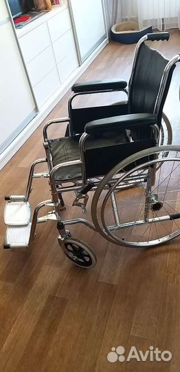 Инвалидная коляска