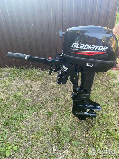 Лодочный мотор 