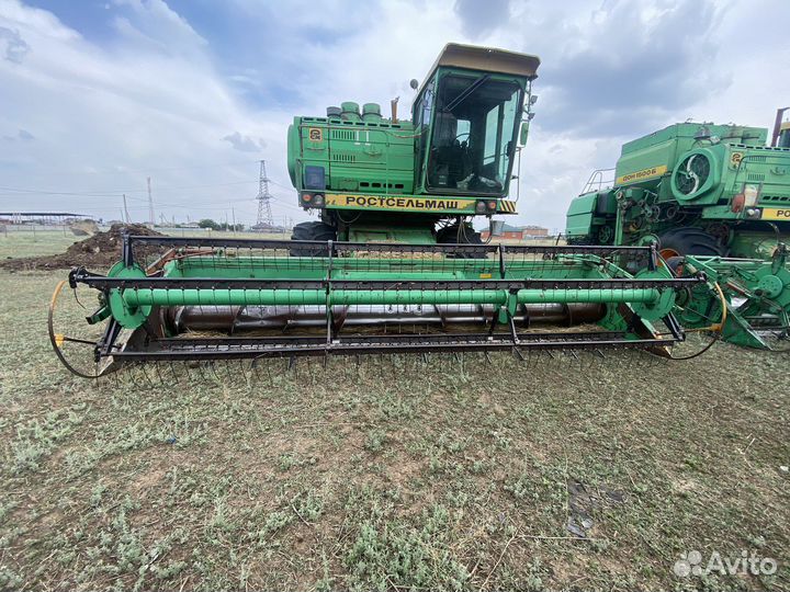 Комбайн Ростсельмаш Дон 1500Б, 2003