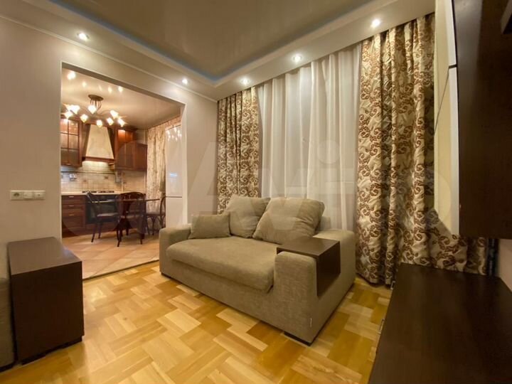 3-к. квартира, 74 м², 9/10 эт.