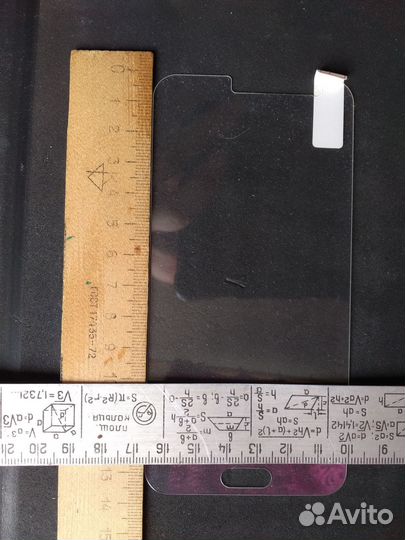 Защитное стекло для Samsung J3 2016 и аналогичных