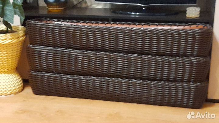 Ящик балконный,горшок для цветов