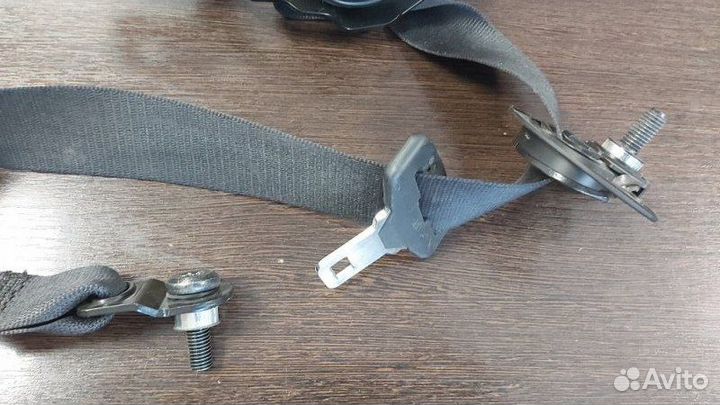 Ремень безопасности задний Bmw X5 50Ix F15 N63N