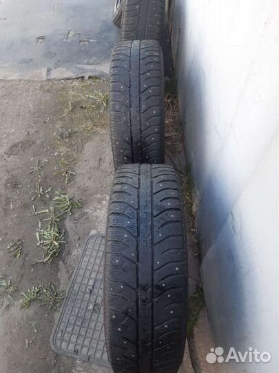 Bridgestone Ice Cruiser 7000 185/65 R15