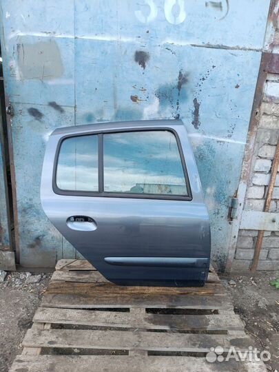 Дверь задняя правая Renault Symbol Рено Симбол