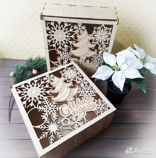 Новогодние коробки подарки