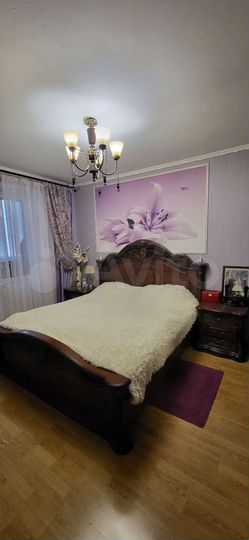 4-к. квартира, 84 м², 8/10 эт.