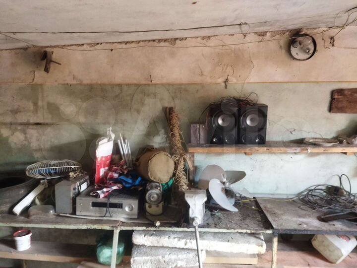 Гараж, > 30 м²