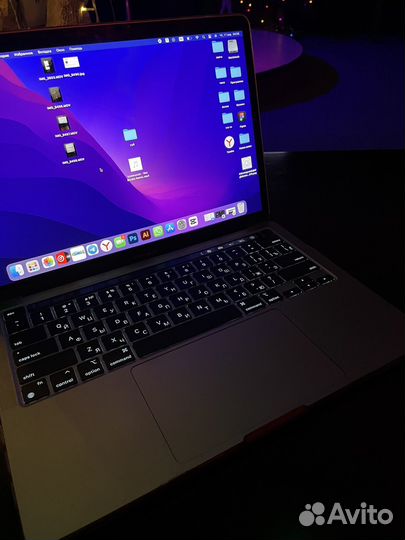 Macbook pro 13 2022 m2