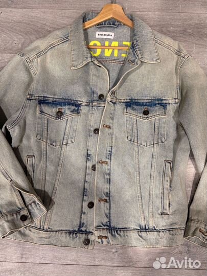 Джинсовая куртка balenciaga