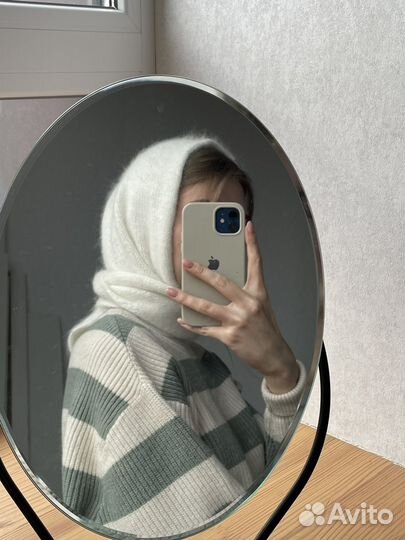 Бактус из пуха норки. Платок