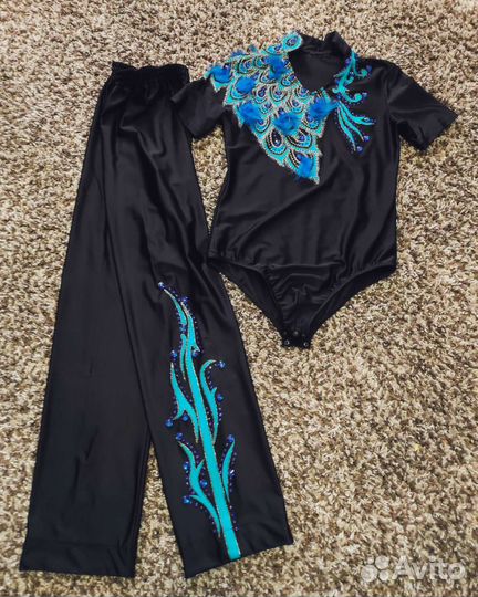 Костюм для акробатического рок-н-ролла