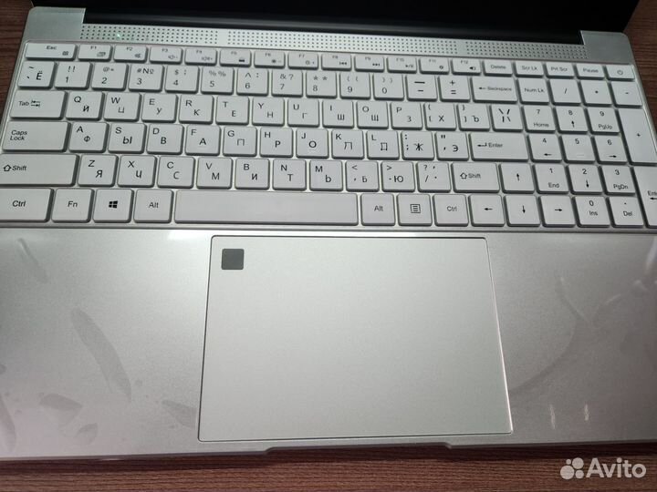 Новый мощный ноутбук/ультрабук/4 ядра/16 гб/240ssd