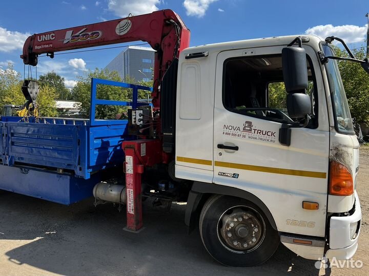 Hino 500 (Ranger) с КМУ, 2013