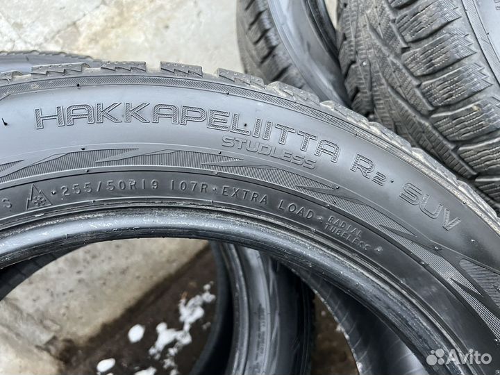 Nokian Tyres Hakkapeliitta R2 SUV 235/55 R19 и 255/50 R19