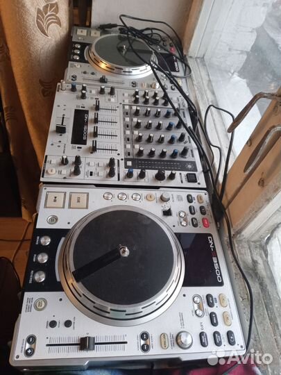 Denon 3500 2 шт+микшер Denon 1500