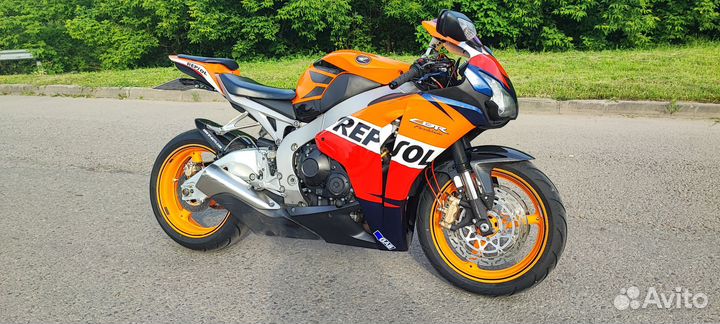 Honda cbr1000rr