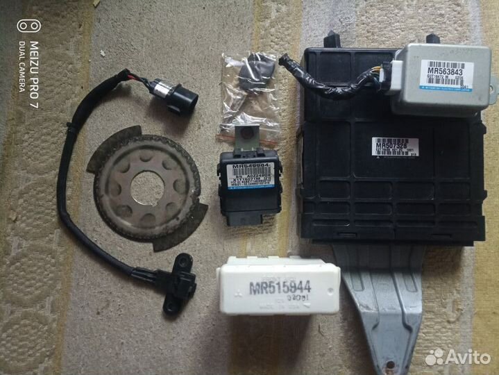 Mitsubishi Galant комплект электроники