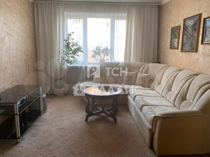 2-к. квартира, 63 м², 7/9 эт.