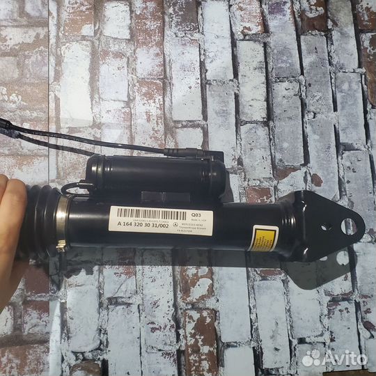 Амортизатор Mercedes W164 GL 350 GL 450 орига