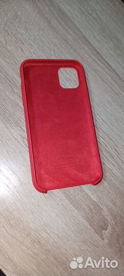 Чехол на iPhone 11