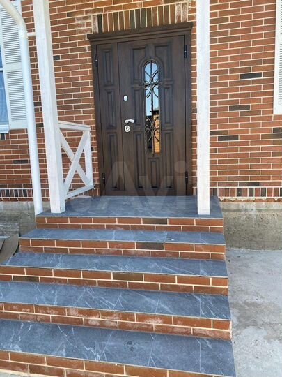 Дом 135 м² на участке 4 сот.