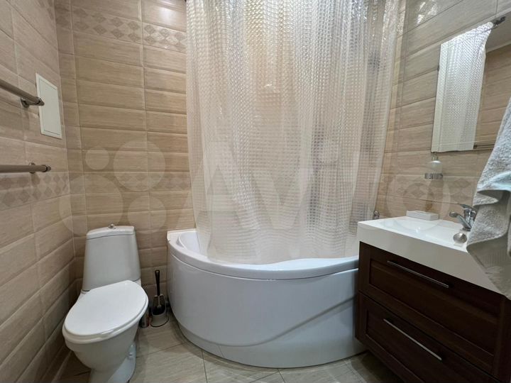 1-к. квартира, 40 м², 9/17 эт.