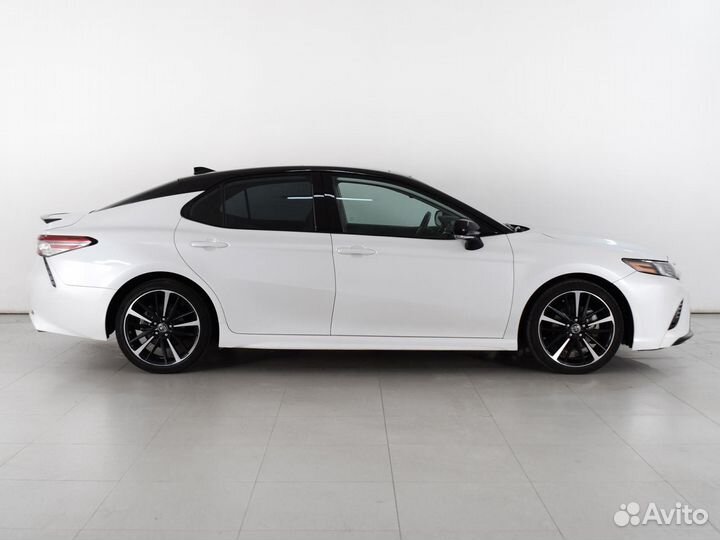 Toyota Camry, 2019