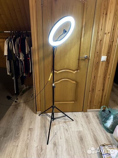 Кольцевая лампа со штативом 36 см