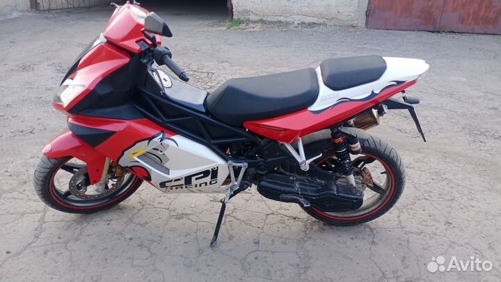 Продам скутер байк