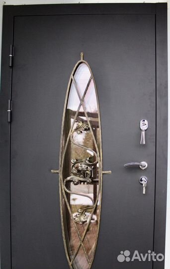 Дверь входная металлическая уличная