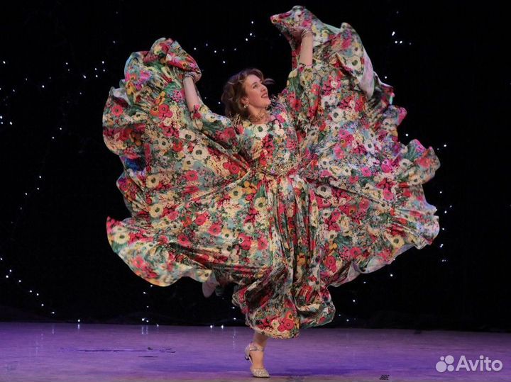 Костюм для цыганского танца