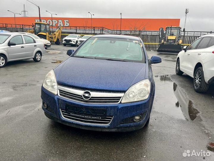 Opel Astra 1.6 МТ, 2011, 291 748 км