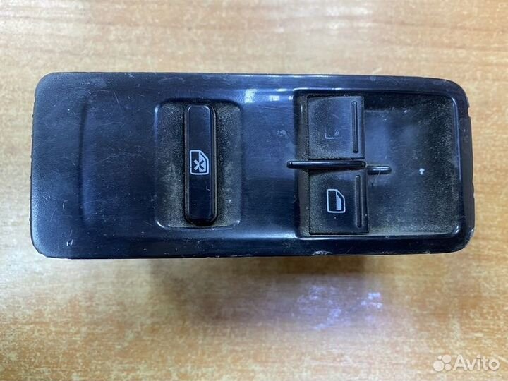 Блок управления стеклоподъемниками Volkswagen Polo