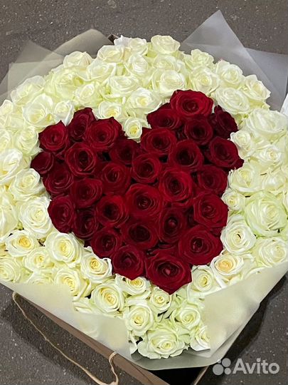 Букет сердце из роз