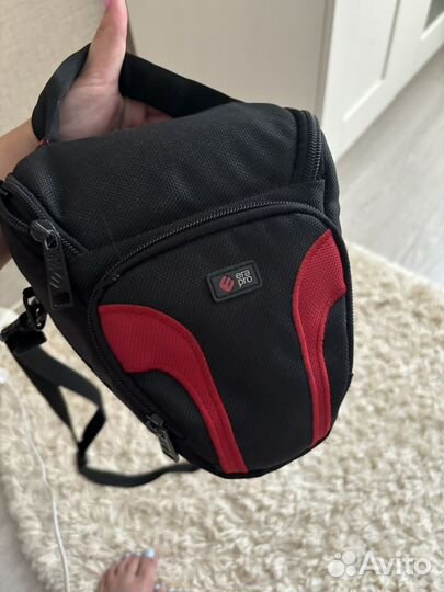 Зеркальный фотоаппарат