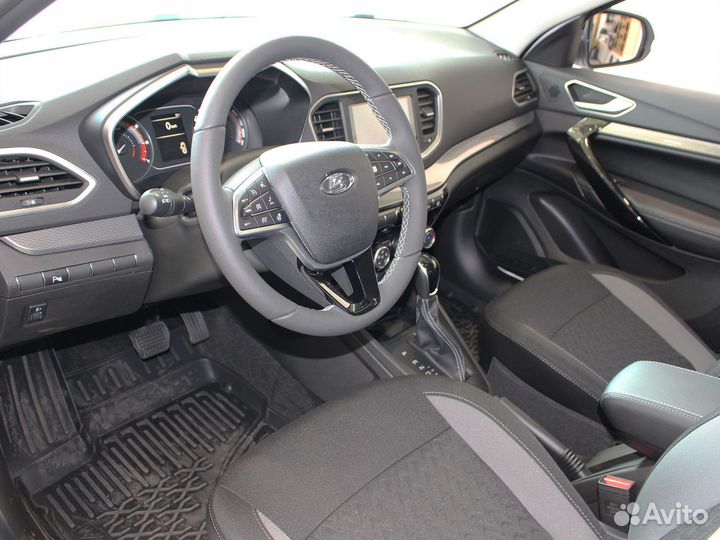 LADA Vesta 1.8 CVT, 2024