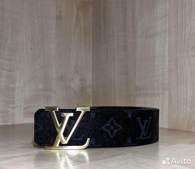 Ремень LV