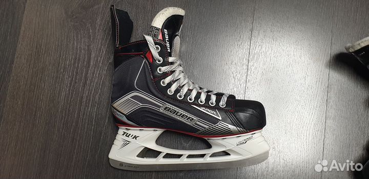 Хоккейные коньки bauer vapor x500