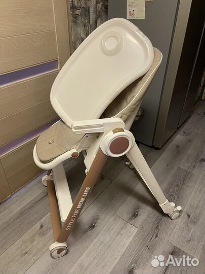 Стульчик для кормления happy baby