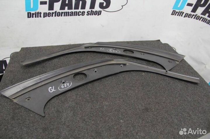 Молдинг стекла задний Mercedes Gl-Class X164