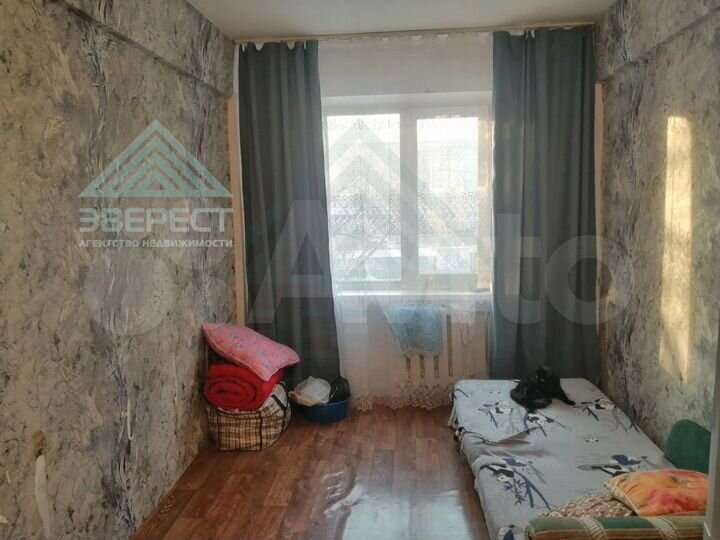 Комната 32 м² в 2-к., 3/5 эт.